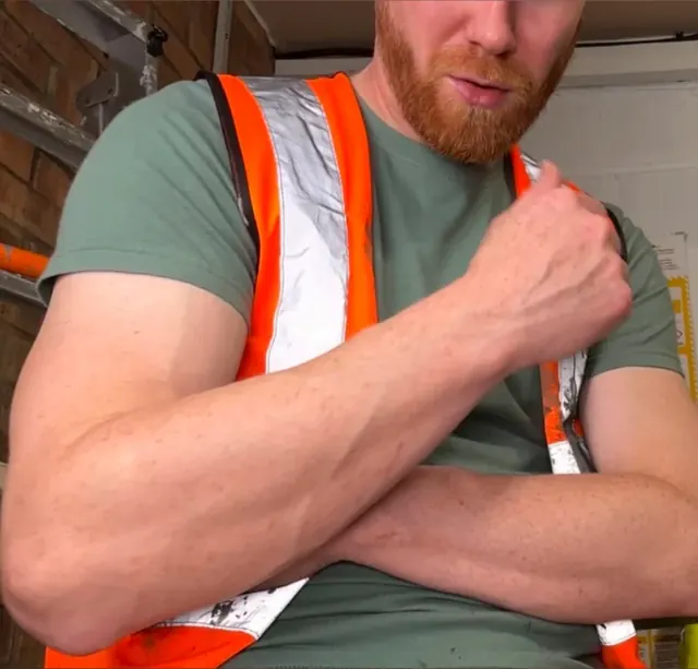 Ginger Tradesman OnlyFans UK-based creator