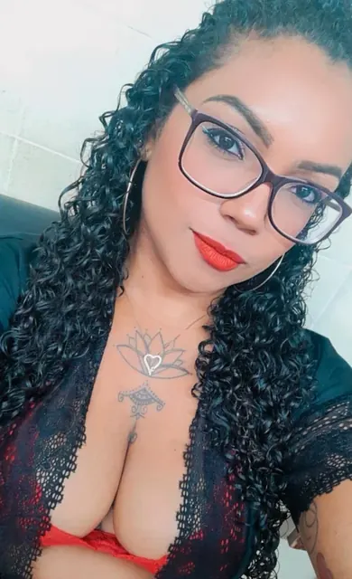 Thay OnlyFans semi nude content creator