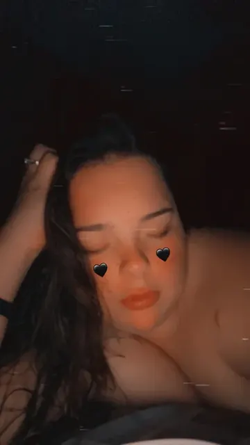 Kendra OnlyFans Brunette Creator