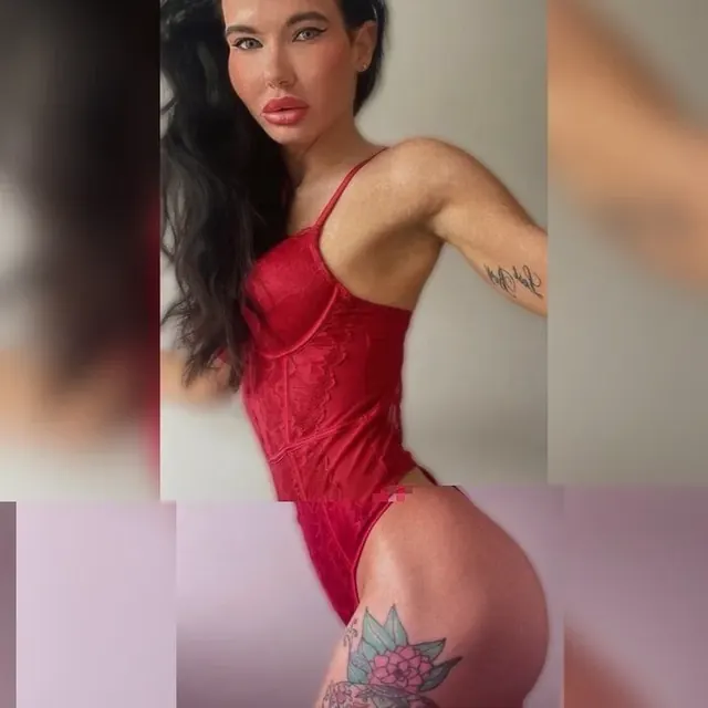 U59244399 OnlyFans long-haired trans beauty