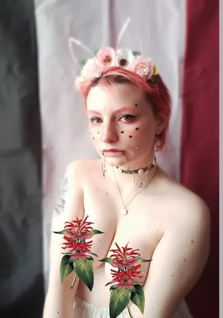 vale_pepper OnlyFans alt gamergirl
