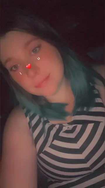 Serenity OnlyFans feet photos creator