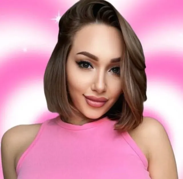 Vikki Storm OnlyFans gamer girl with a bubbly personality