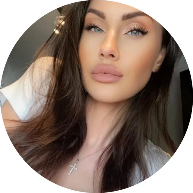 Peach world OnlyFans creator with intimate content