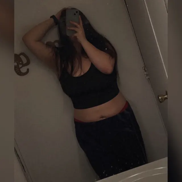 BabyGirl OnlyFans Creator with custom content