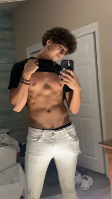 Vlazah OnlyFans Athletic Male Creator