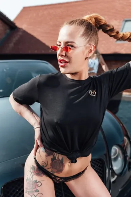 Wednesday Mansions OnlyFans blonde creator