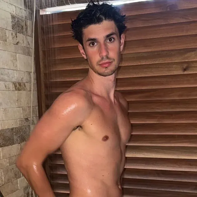 XANDER on OnlyFans with playful charm