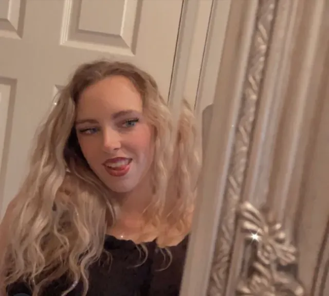 Chloe Louise OnlyFans exclusive content creator