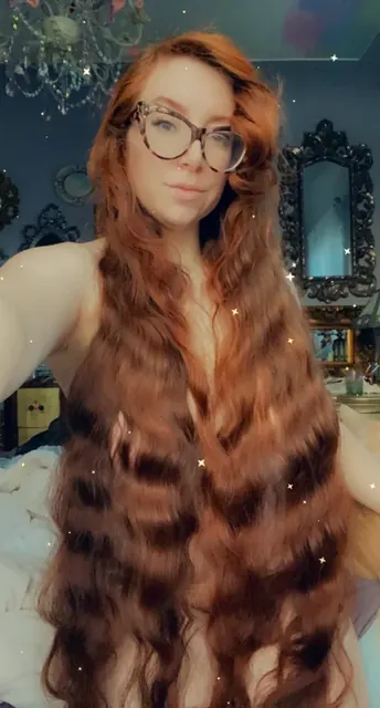 Jonetsu OnlyFans Curvy Redhead
