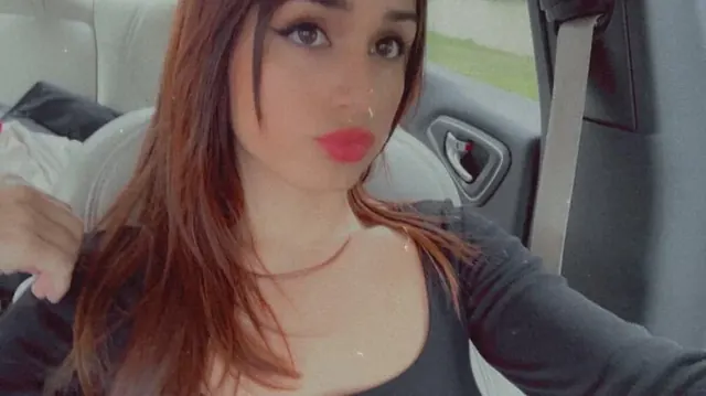 Xoberryly OnlyFans creator with natural beauty