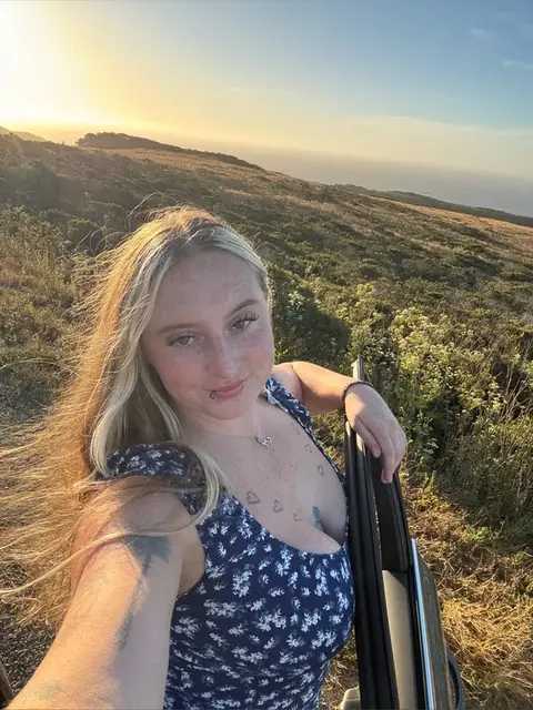 Xoxobri69free OnlyFans profile with exclusive content