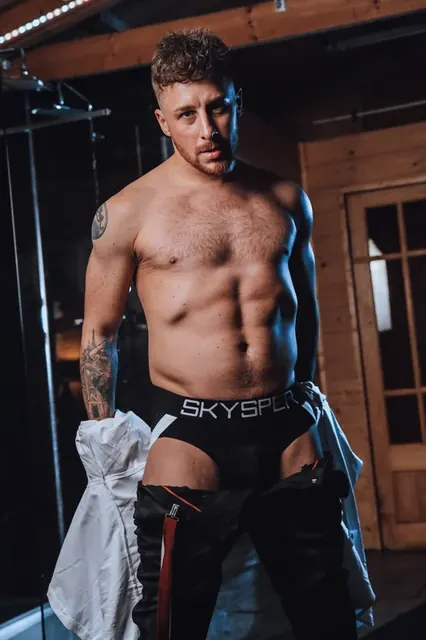 xxxherbivore OnlyFans creator and Muay Thai fighter