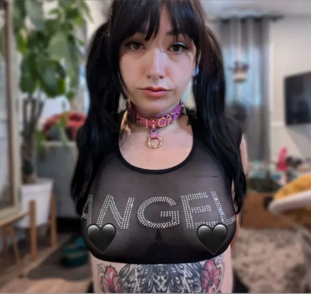 Xy0ursexysofx OnlyFans creator with exclusive content