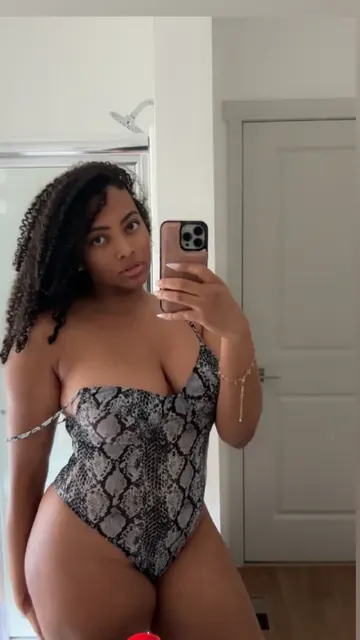 Goddess Bubbz OnlyFans Curvy Gamer Goddess