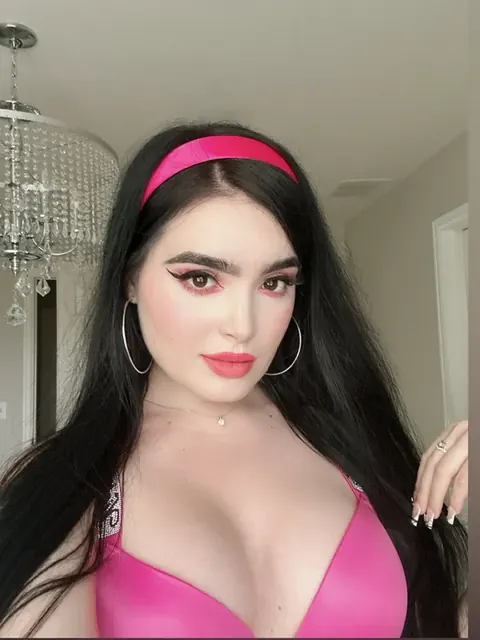 Yanet Gutierrez OnlyFans photo-first model