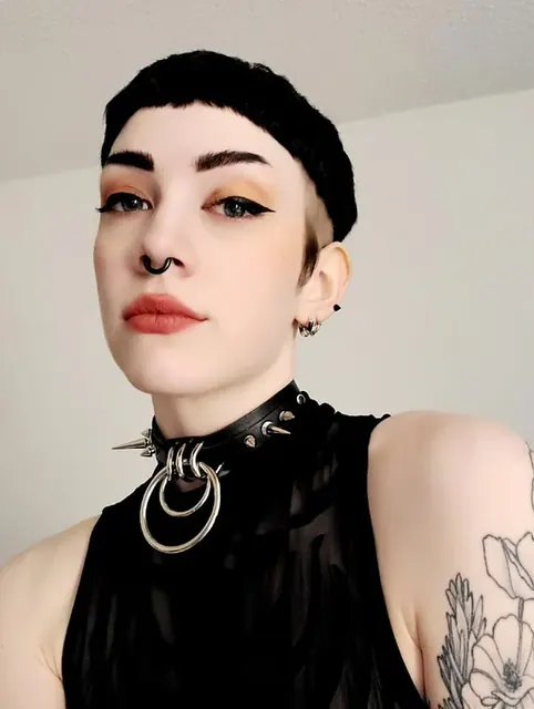 Yourlilandroboy OnlyFans Alternative Creator