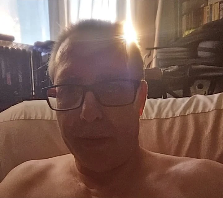 Curvyman2024 OnlyFans creator with a curvy physique.