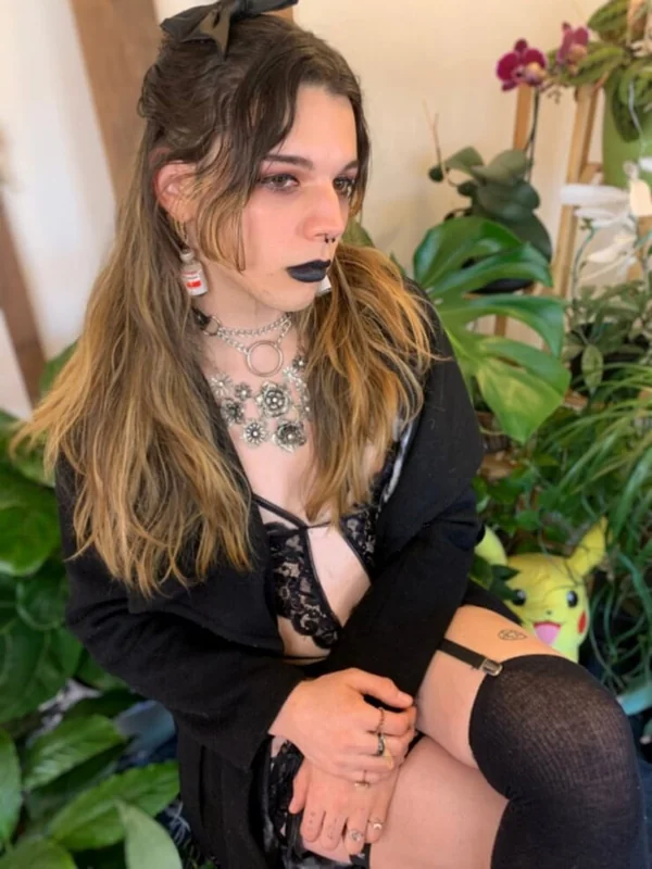 kat OnlyFans profile showcasing her unique interests