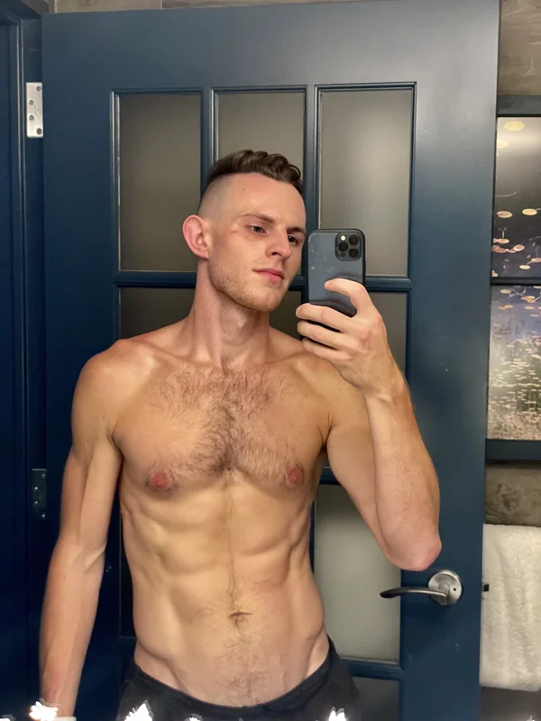 damagedbttm OnlyFans NYC creator