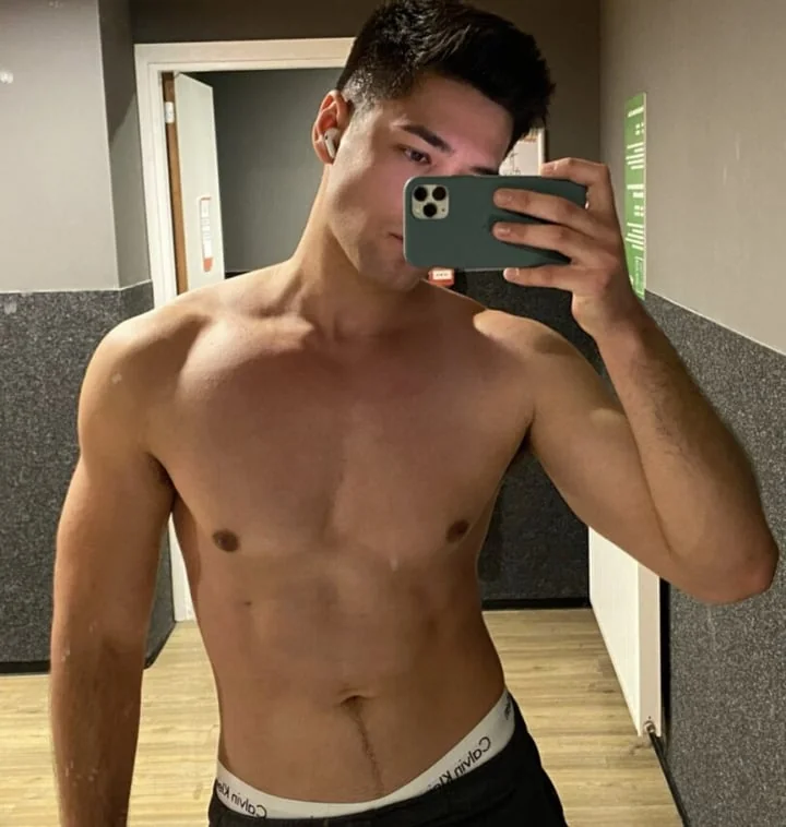 Damnlias OnlyFans muscle jock