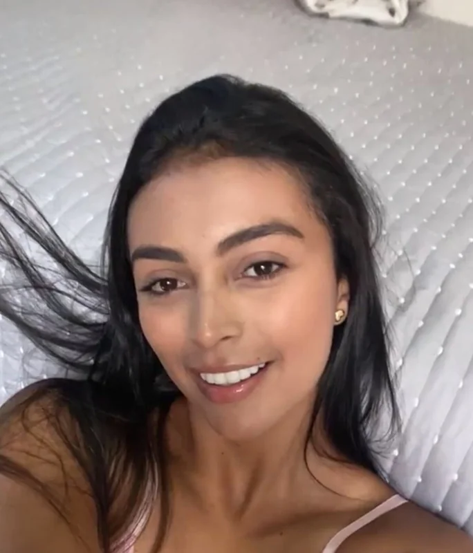 Daniela Alonso OnlyFans creator studying in the US