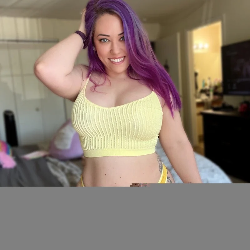 Dani Leigh OnlyFans playful content