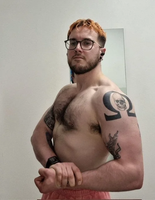 Dannyblackxxx OnlyFans creator showcasing gaming and fitness