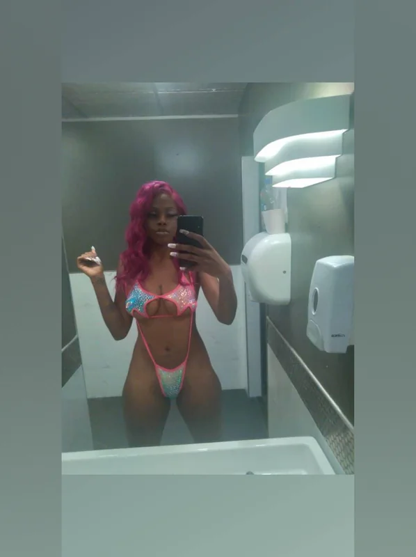 Bella OnlyFans creator with engaging personality