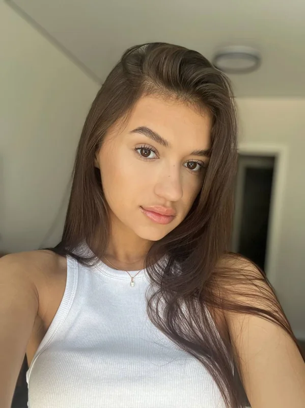 Dari OnlyFans Real Girl