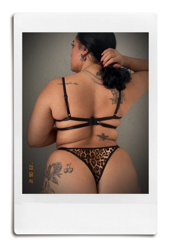 Dashbev😈🍑 OnlyFans creator with enticing content