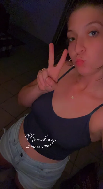 DasiyDayyy OnlyFans creator with sunny vibes