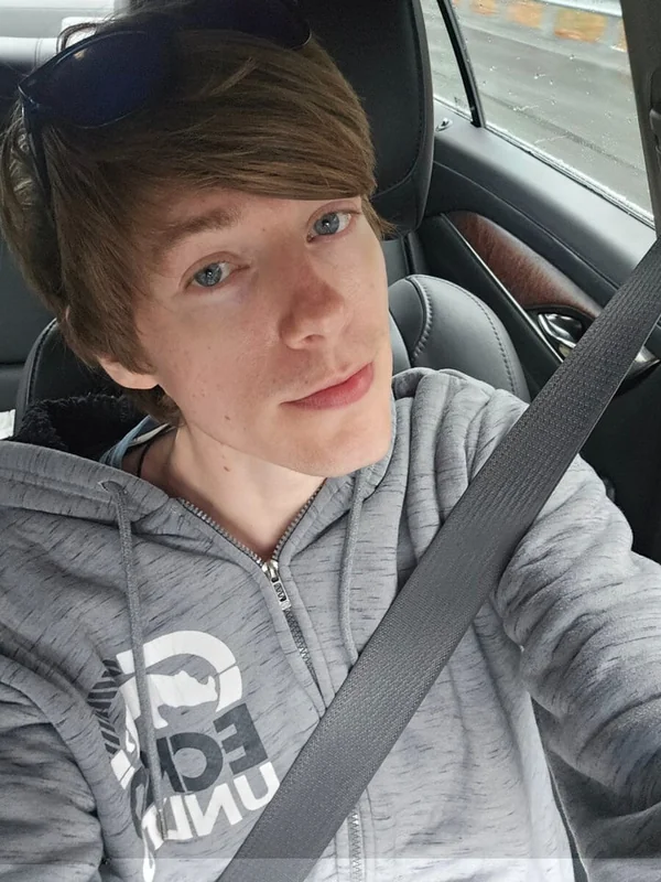 Dawn on OnlyFans, laid back Texas female