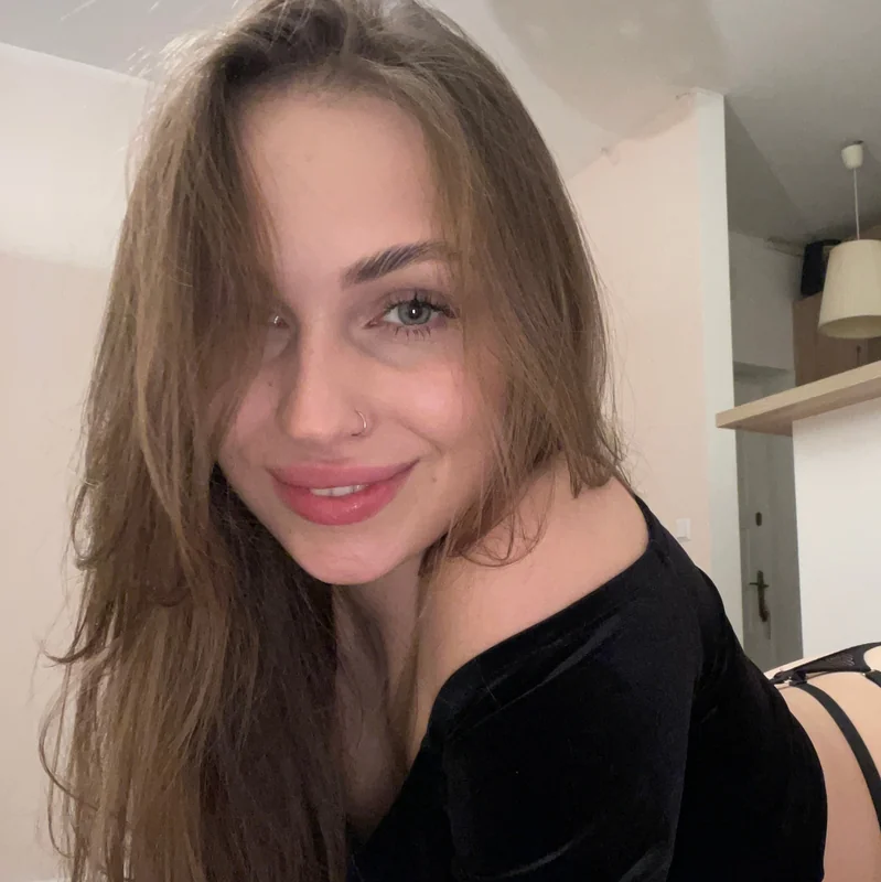 Diana Si OnlyFans creator with sensuality