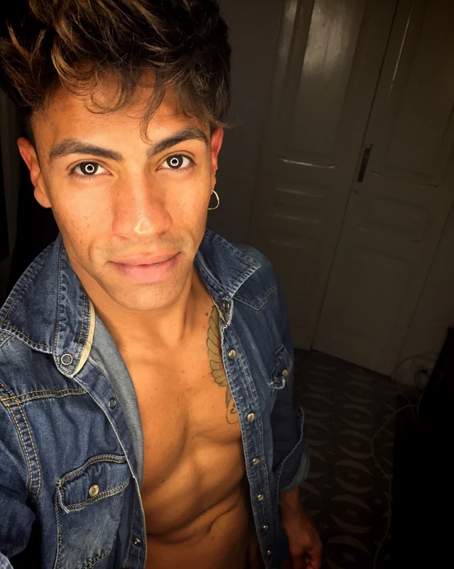 Dick Brow Dancer OnlyFans Brazilian dancer