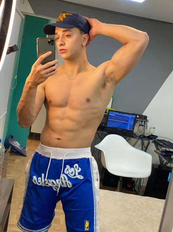 Dickmonzixxl OnlyFans profile with uncensored content