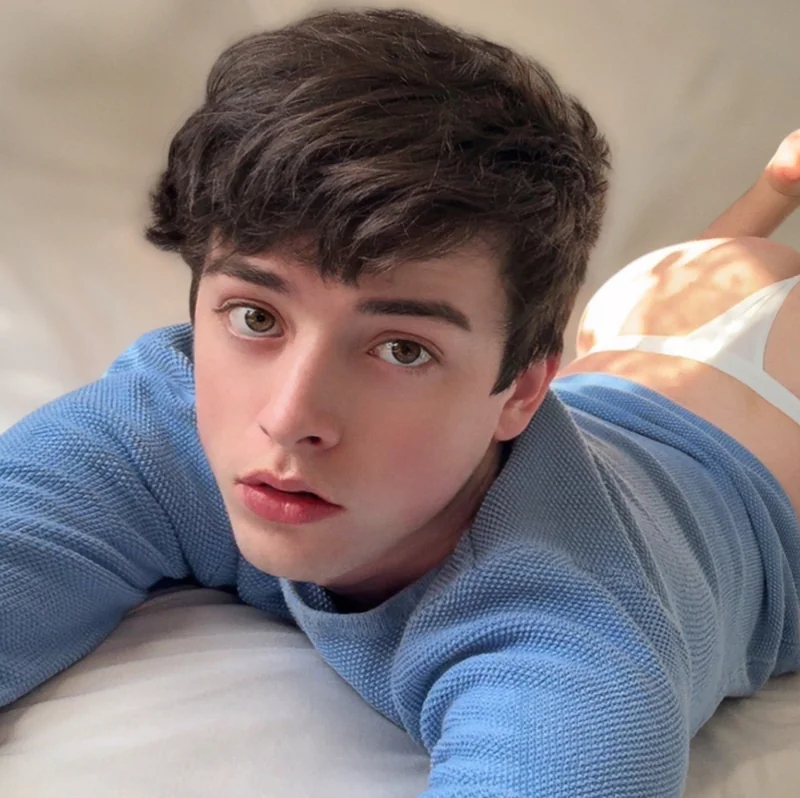 Drew Cooper OnlyFans Creator Butterfly Boy