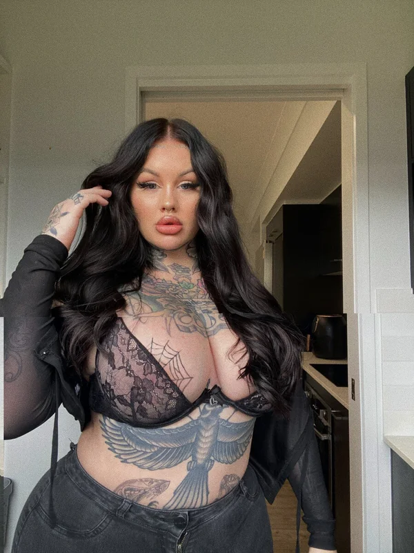 Dancing with the Devil XXX OnlyFans creator with daily posts
