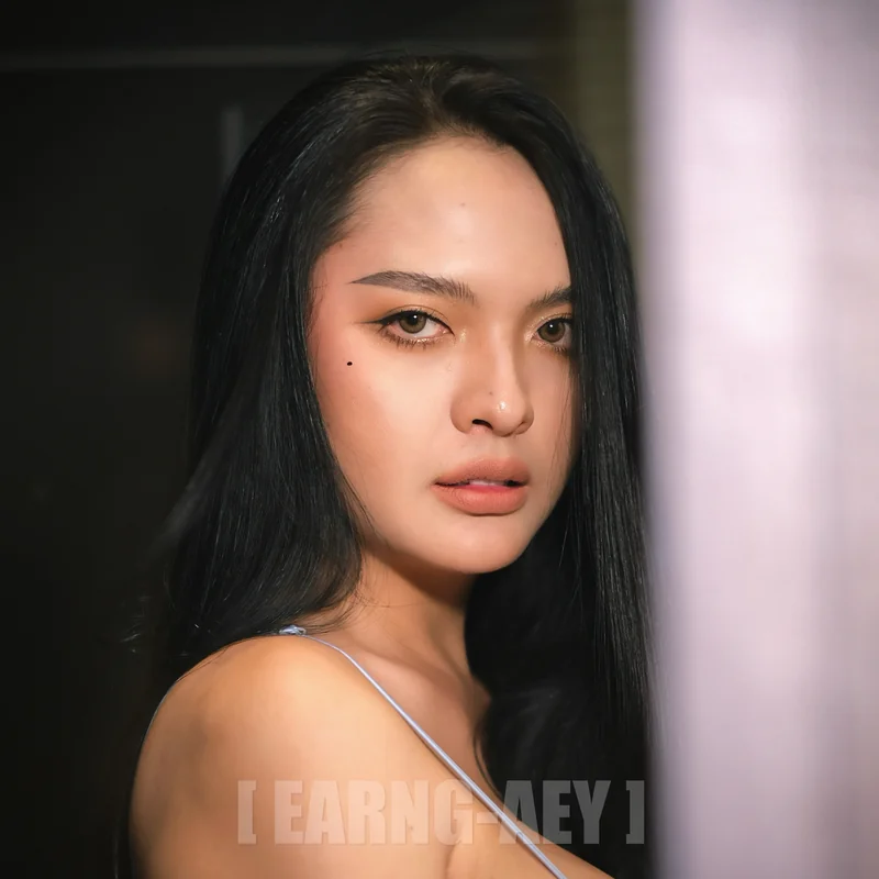 Earngaey OnlyFans Thai transgender creator