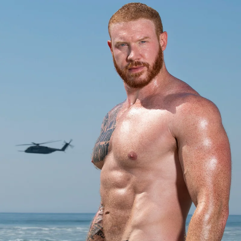 Eddie Burke Vids OnlyFans beefy creator