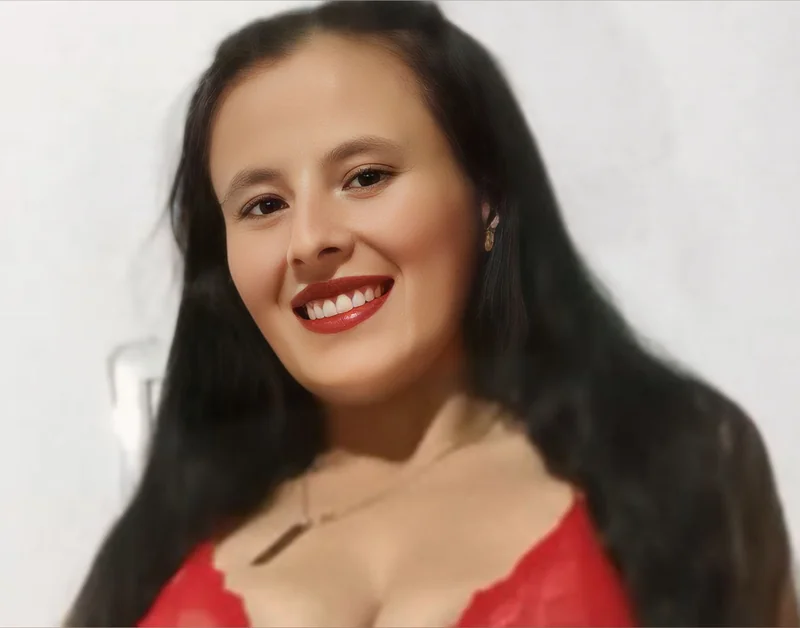 eduana27 OnlyFans curvy creator