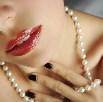 Queen Ela OnlyFans Petite Short Hair Squirter