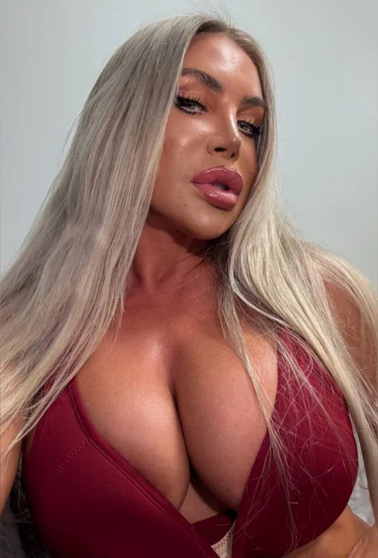 Elizabathgoddess OnlyFans top model profile