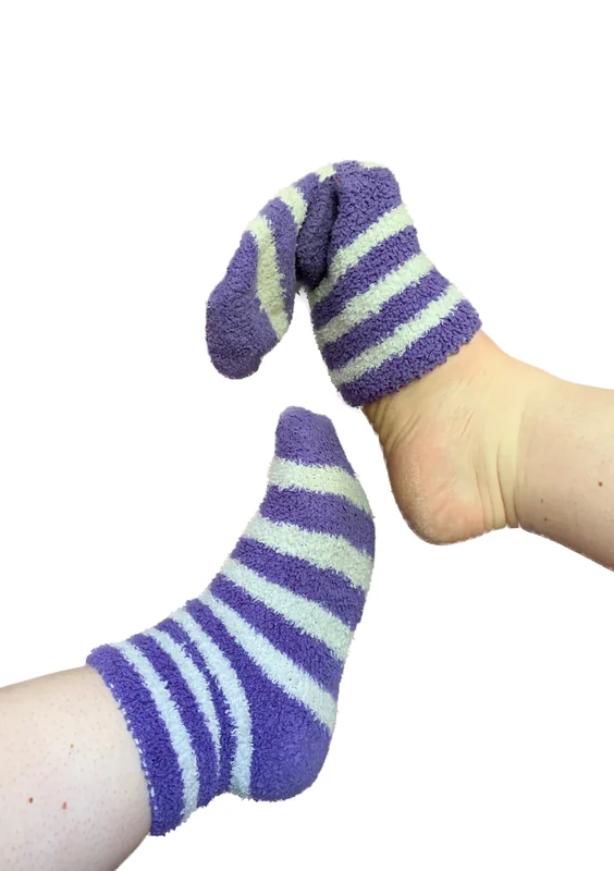 Elizabeth's Feet OnlyFans creator with small feet
