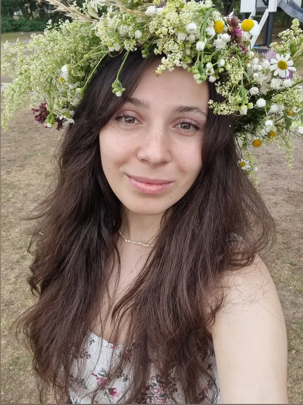 Elizabeth S OnlyFans creator with an engaging personality.