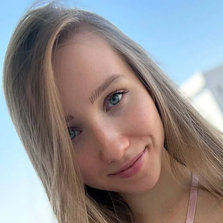 Eliziqti OnlyFans Ukrainian babe