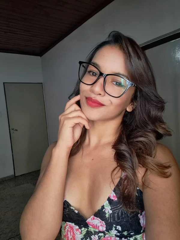 Ema OnlyFans creator sharing fitness content