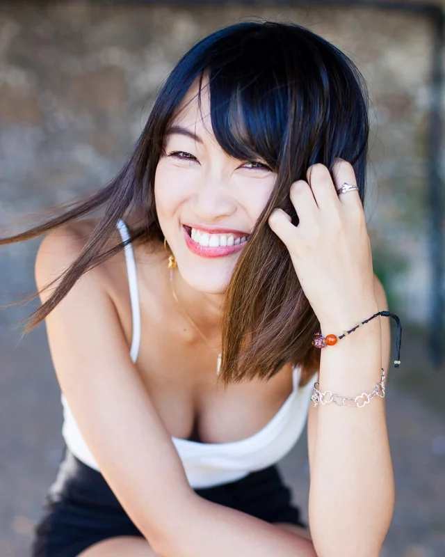 Emikakamieda OnlyFans Japanese actress and model
