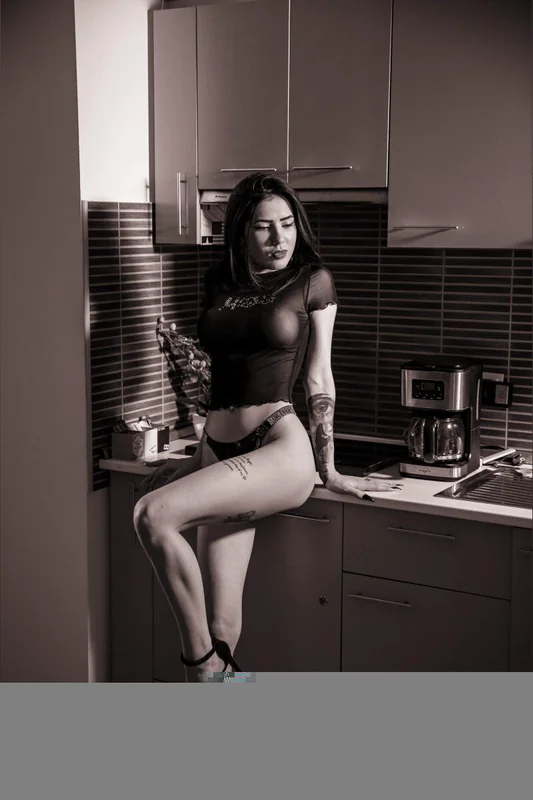 Emmasweetx OnlyFans creator with exclusive content