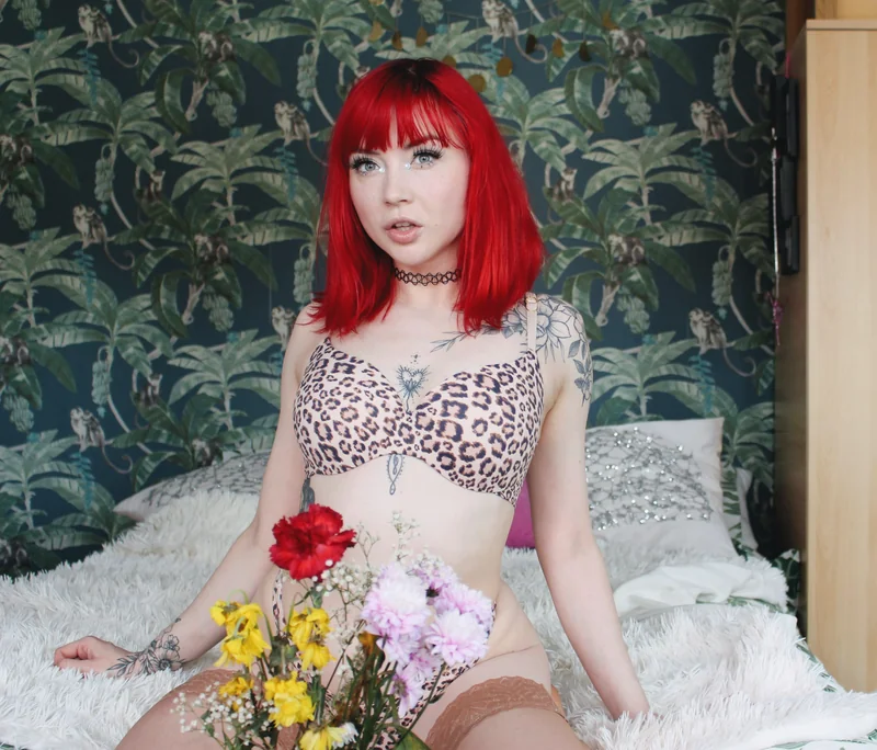 FREE naughty redhead on OnlyFans - petite tattooed model